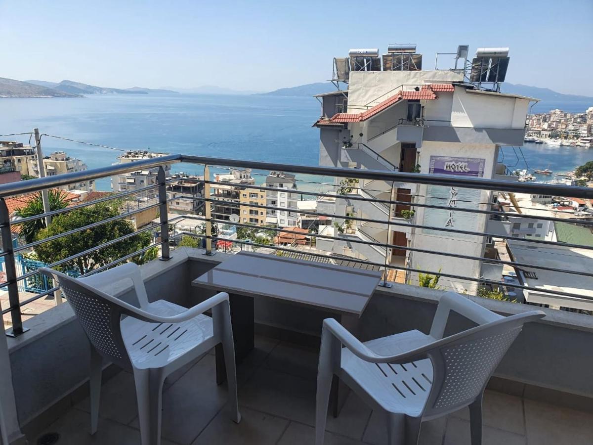 Xhulio Apartments Sarandë 외부 사진